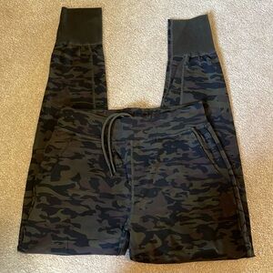 Alphalete Joggers